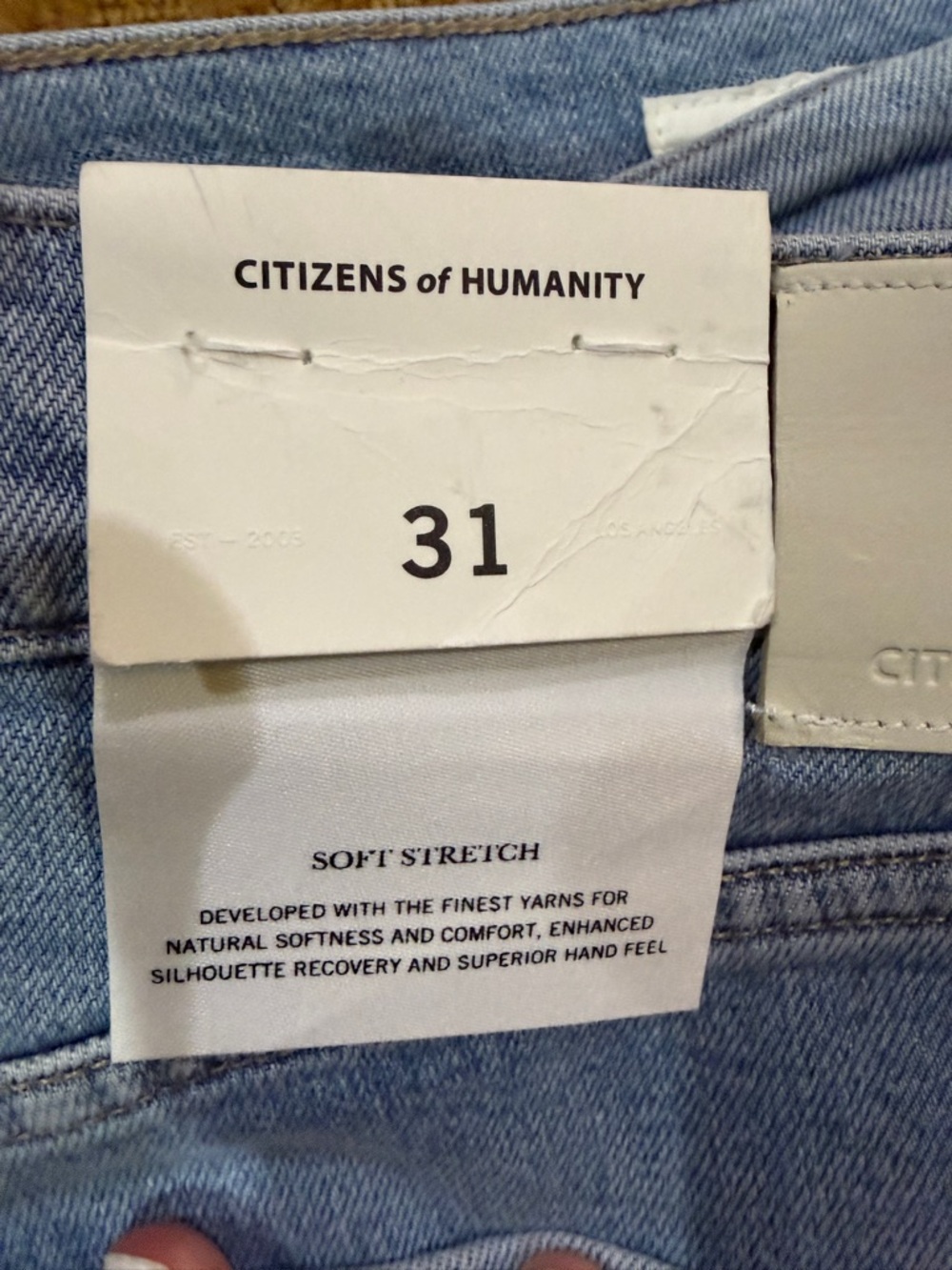 Citizens Of Humanity Isola Denim Shorts size 31 NWT - Picture 3 of 5
